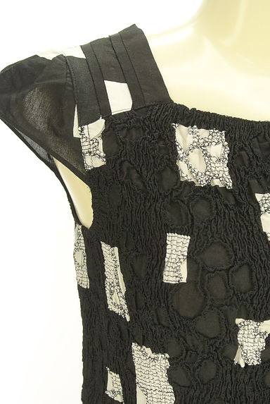 HIROKO BIS（ヒロコビス）の古着「スクエア柄フレンチスリーブワンピース（ワンピース・チュニック）」大画像４へ