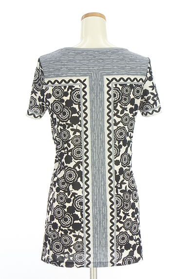 HIROKO BIS（ヒロコビス）の古着「花柄半そでカットソー（カットソー・プルオーバー）」大画像２へ