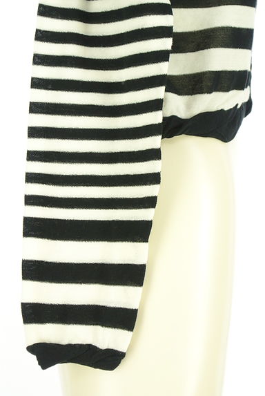 HIROKO BIS（ヒロコビス）の古着「esseNtieL HIROKO BIS 薄手ニットカーデ（カーディガン・ボレロ）」大画像５へ