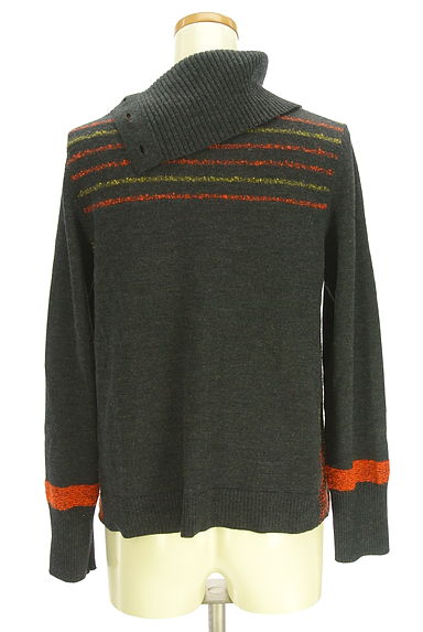 HIROKO BIS（ヒロコビス）の古着「ボタン付きタートルネックニット（ニット）」大画像２へ