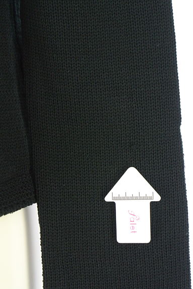 クリックで大画像表示 HIROKO KOSHINO(ヒロココシノ)の古着「ビッグボタンニットカーディガン(カーディガン・ボレロ)」大画像5へ