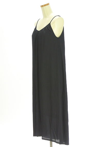 クリックで大画像表示 SHIPS(シップス)の古着「フィッシュテールロングキャミワンピース(キャミワンピース)」大画像3へ