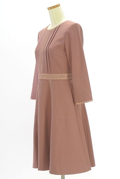 JILL by JILLSTUART（ジルバイジルスチュアート）の古着「刺繍レースライン入りワンピース（ワンピース・チュニック）」大画像３へ