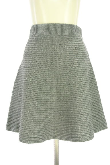 JILL by JILLSTUART（ジルバイジルスチュアート）の古着「ニットトップス×フレアスカート セットアップ（セットアップ（ジャケット＋スカート））」大画像４へ