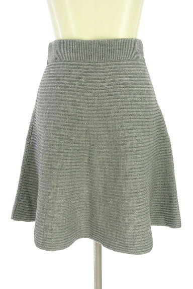 JILL by JILLSTUART（ジルバイジルスチュアート）の古着「ニットトップス×フレアスカート セットアップ（セットアップ（ジャケット＋スカート））」大画像５へ