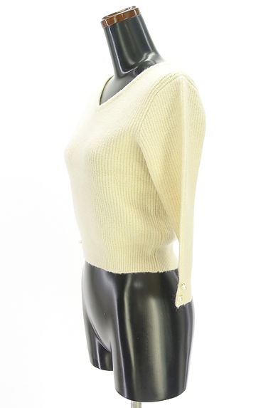 JILL by JILLSTUART（ジルバイジルスチュアート）の古着「パール付き8分袖ニット（ニット）」大画像３へ