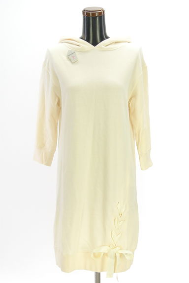 JILL by JILLSTUART（ジルバイジルスチュアート）の古着「レースアップ膝上パーカーワンピース（ワンピース・チュニック）」大画像４へ