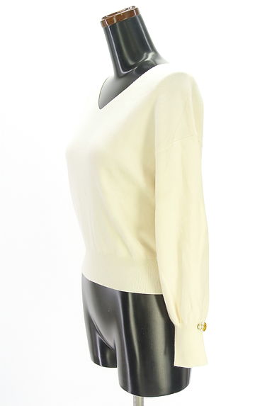 クリックで大画像表示 JILL by JILLSTUART(ジルバイジルスチュアート)の古着「ビジュー付きVネックニット(ニット)」大画像3へ