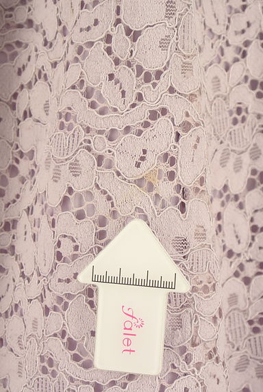 JILL by JILLSTUART（ジルバイジルスチュアート）の古着「イレギュラーヘム花柄レース膝丈スカート（スカート）」大画像５へ