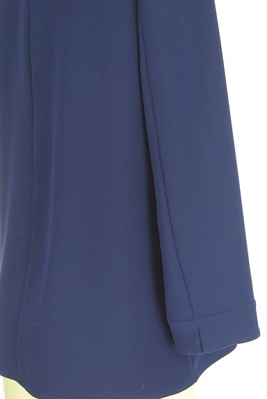 クリックで大画像表示 Paul Stuart(ポールスチュアート)の古着「ストレッチブラウス(カットソー・プルオーバー)」大画像5へ