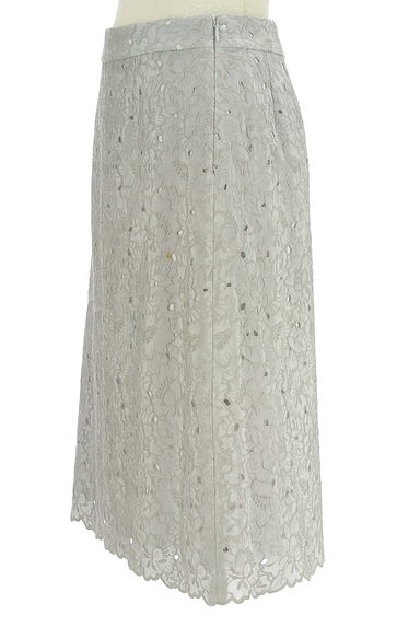 クリックで大画像表示 Paul Stuart(ポールスチュアート)の古着「花刺繍膝下スカート(スカート)」大画像3へ