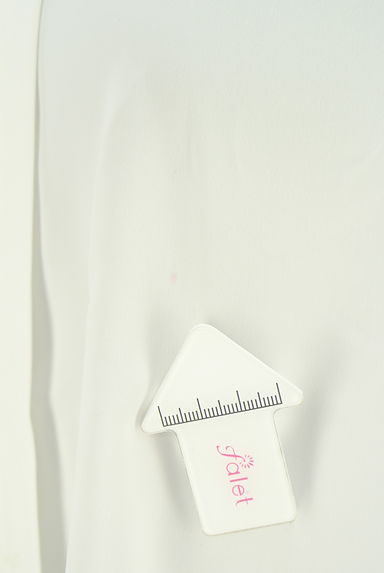 クリックで大画像表示 23区(ニジュウサンク)の古着「キーネックノースリカットソー(カットソー・プルオーバー)」大画像5へ