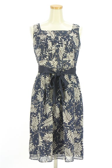 23区（ニジュウサンク）の古着「ベルト付き花柄膝丈ワンピース（キャミワンピース）」大画像１へ