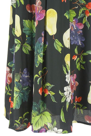 Viaggio Blu（ビアッジョブルー）の古着「フルーツ柄ロングスカート（ロングスカート・マキシスカート）」大画像５へ