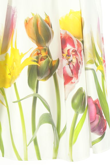 Viaggio Blu（ビアッジョブルー）の古着「花プリントロングフレアスカート（ロングスカート・マキシスカート）」大画像５へ