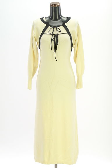 REDYAZEL（レディアゼル）の古着「ニットボレロ×ノースリワンピ　セットアップ（ツーピース（ジャケット＋ワンピース））」大画像１へ