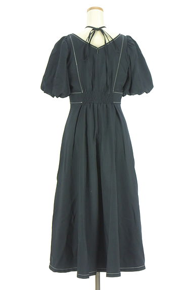 REDYAZEL（レディアゼル）の古着「バルーンスリーブロングフレアワンピース（ワンピース・チュニック）」大画像２へ