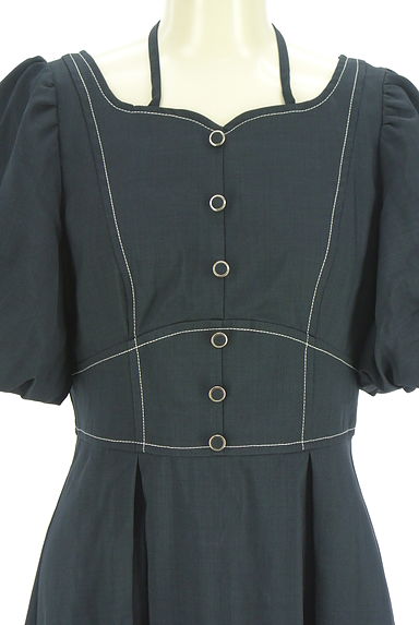 REDYAZEL（レディアゼル）の古着「バルーンスリーブロングフレアワンピース（ワンピース・チュニック）」大画像４へ