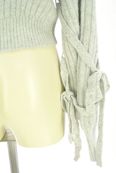 REDYAZEL（レディアゼル）の古着「スパンコールミックスVネックニットトップス（セーター）」大画像５へ