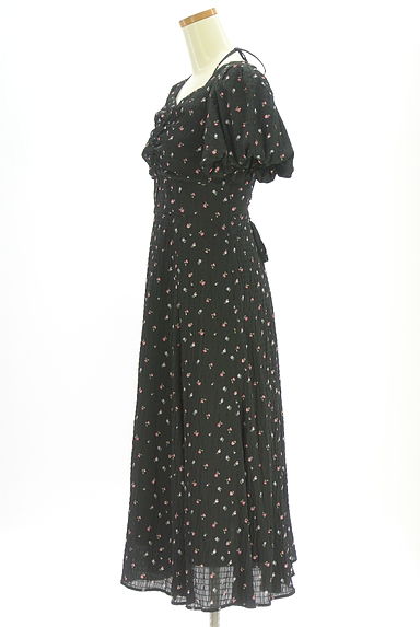 REDYAZEL（レディアゼル）の古着「小花柄パフスリーブワンピース（ワンピース・チュニック）」大画像３へ