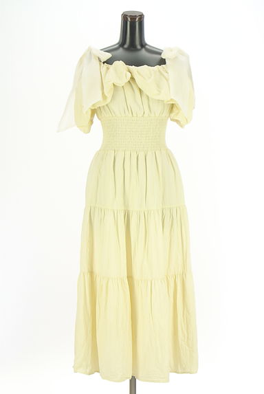 REDYAZEL（レディアゼル）の古着「オフショルワンピース（ワンピース・チュニック）」大画像１へ