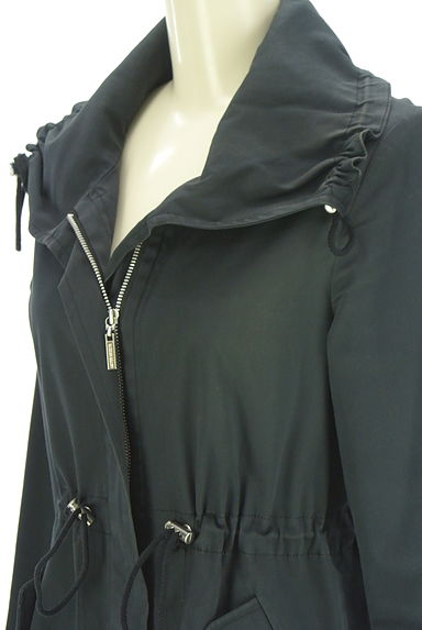 クリックで大画像表示 QUEENS COURT(クイーンズコート)の古着「ドロストコード入りコート(コート)」大画像4へ