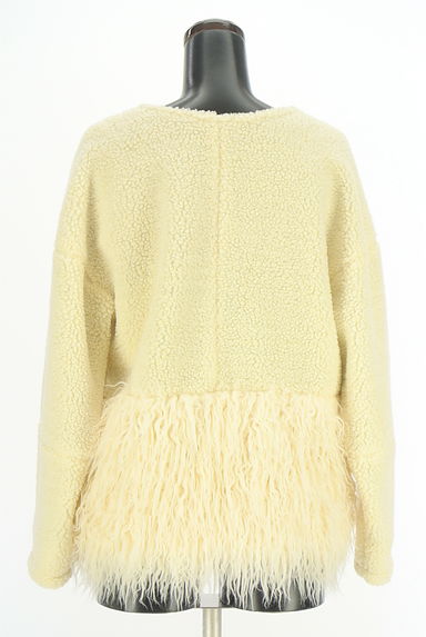 MAYSON GREY（メイソングレイ）の古着「socolla 裾フェイクファー切替ボアブルゾン（ブルゾン・スタジャン）」大画像２へ