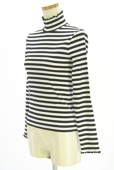 クリックで大画像表示 GREED INTERNATIONAL(グリードインターナショナル)の古着「モックネックボーダー柄カットソー(カットソー・プルオーバー)」大画像3へ