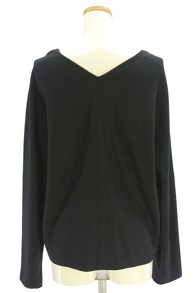 クリックで大画像表示 MOGA(モガ)の古着「Vネックウールカットソー(カットソー・プルオーバー)」大画像2へ