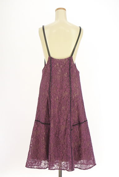 JILL by JILLSTUART（ジルバイジルスチュアート）の古着「花柄総レースキャミワンピース（キャミワンピース）」大画像２へ