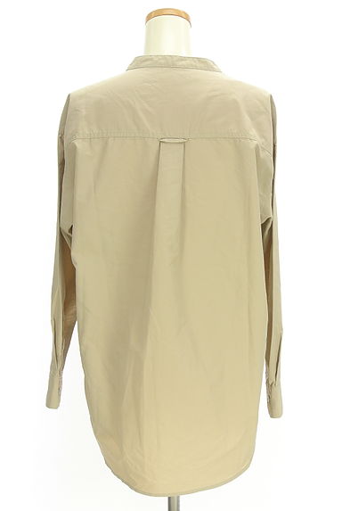 クリックで大画像表示 CUBE SUGAR(キューブシュガー)の古着「アシンメトリーポケットバンドカラーシャツ(カジュアルシャツ)」大画像2へ