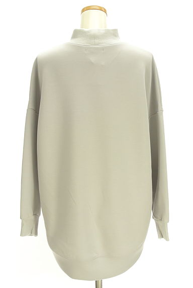 クリックで大画像表示 LAUTREAMONT(ロートレアモン)の古着「ハイネックダンボールカットソー(スウェット・パーカー)」大画像2へ