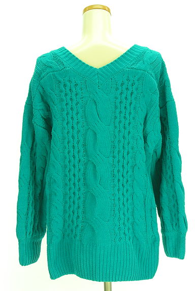 AZUL BY MOUSSY（アズールバイマウジー）の古着「Vネックケーブル編みモールニット（ニット）」大画像２へ