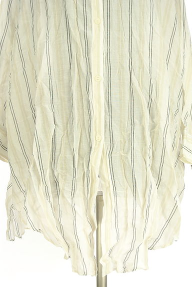 クリックで大画像表示 Snidel(スナイデル)の古着「オーバーサイズストライプシアーシャツ(ブラウス)」大画像5へ