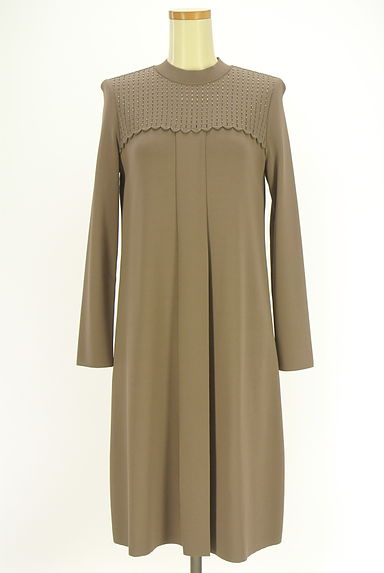 EPOCA（エポカ）の古着「スタッズ付きモックネックニットワンピース（ワンピース・チュニック）」大画像１へ