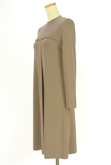 EPOCA（エポカ）の古着「スタッズ付きモックネックニットワンピース（ワンピース・チュニック）」大画像３へ