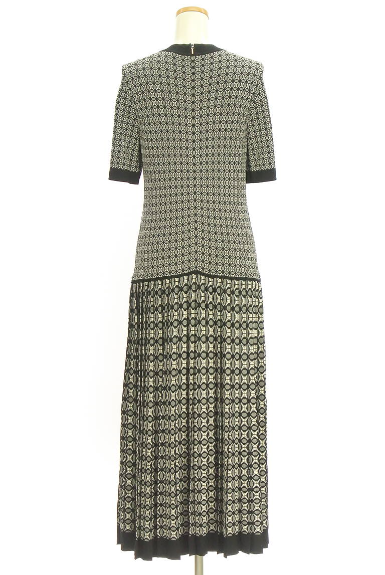 EPOCA（エポカ）の古着「商品番号：PR10338140」-大画像2