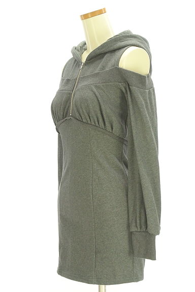 RESEXXY（リゼクシー）の古着「オープンショルダースウェットミニワンピ（ワンピース・チュニック）」大画像３へ