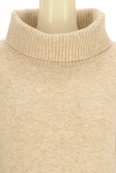 WILLSELECTION（ウィルセレクション）の古着「袖刺繍レースオフタートルニットワンピース（ワンピース・チュニック）」大画像４へ