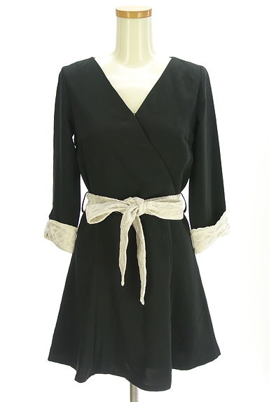 Rady（レディ）の古着「レースカフス&ベルト Vネックワンピース（ワンピース・チュニック）」大画像１へ