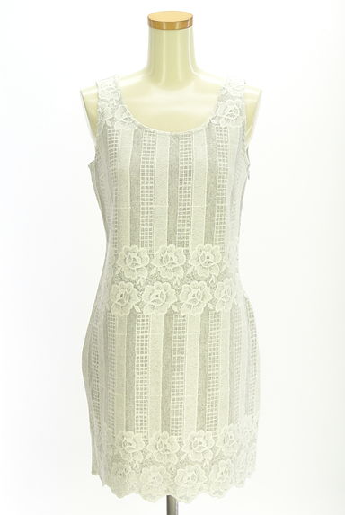 rienda（リエンダ）の古着「ノースリ刺しゅうワンピース（キャミワンピース）」大画像１へ