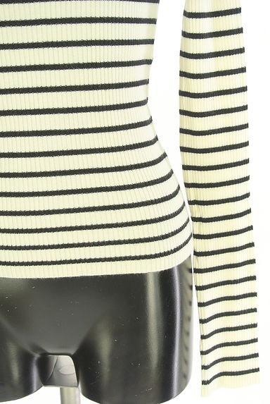 AZUL BY MOUSSY（アズールバイマウジー）の古着「タートルネックボーダーリブニット（ニット）」大画像５へ