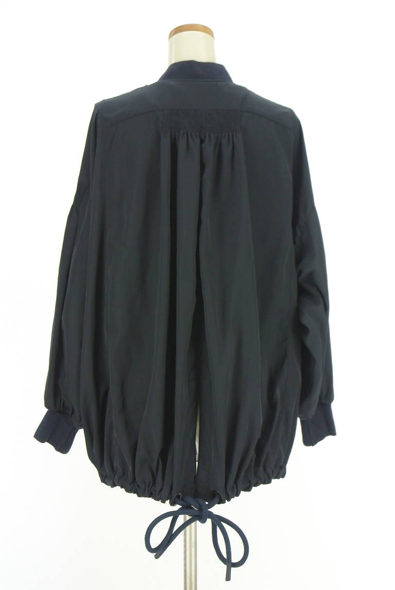 YECCA VECCA（イェッカヴェッカ）の古着「商品番号：PR10338320」-大画像2