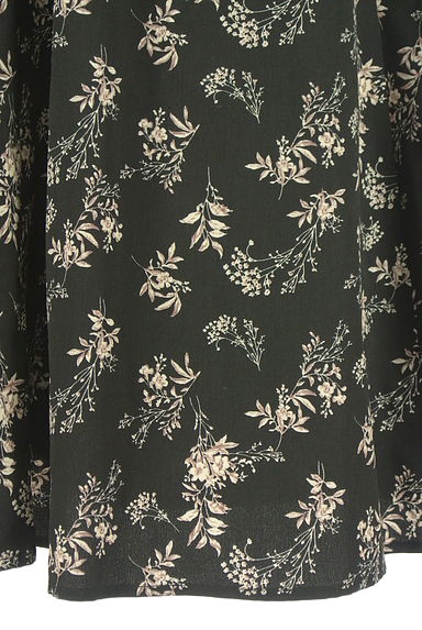YECCA VECCA（イェッカヴェッカ）の古着「花柄フレアロングスカート（ロングスカート・マキシスカート）」大画像５へ