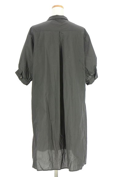 YECCA VECCA（イェッカヴェッカ）の古着「パフスリシャツワンピース（ワンピース・チュニック）」大画像２へ