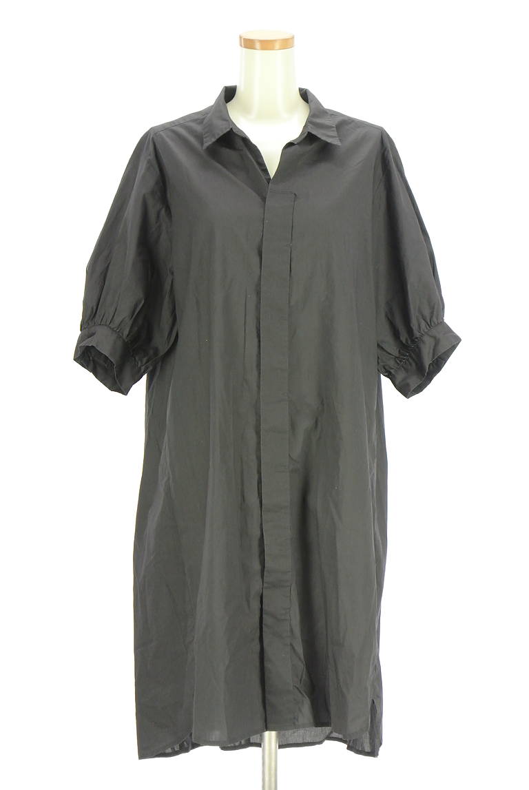 YECCA VECCA（イェッカヴェッカ）の古着「商品番号：PR10338329」-大画像1