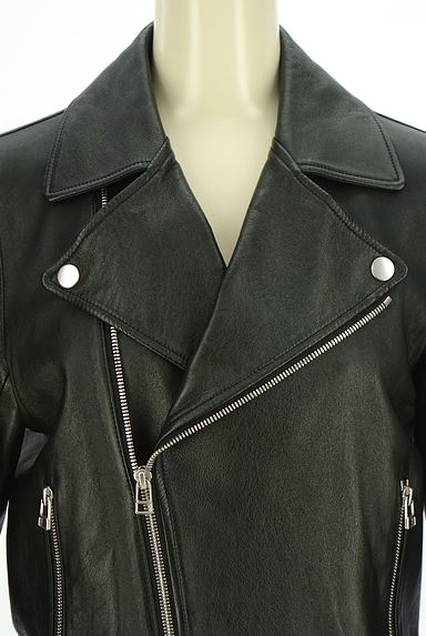 ESTNATION（エストネーション）の古着「レザーライダースジャケット（ブルゾン・スタジャン）」大画像４へ