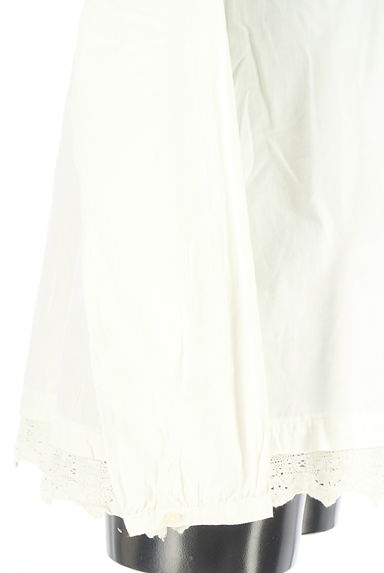 Samansa Mos2（サマンサモスモス）の古着「裾レースブラウス（カットソー・プルオーバー）」大画像５へ