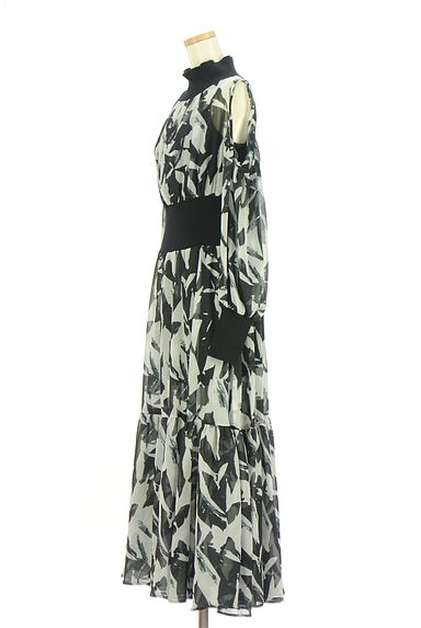 rienda（リエンダ）の古着「オープンショルダーシフォンロングワンピース（ワンピース・チュニック）」大画像３へ