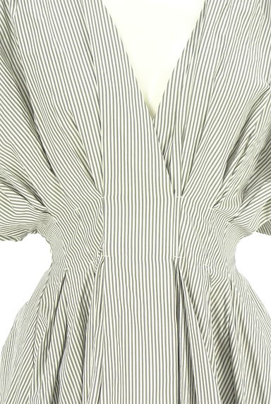 FRAY I.D（フレイアイディー）の古着「ドロストボリューム袖ストライプブラウス（カットソー・プルオーバー）」大画像４へ